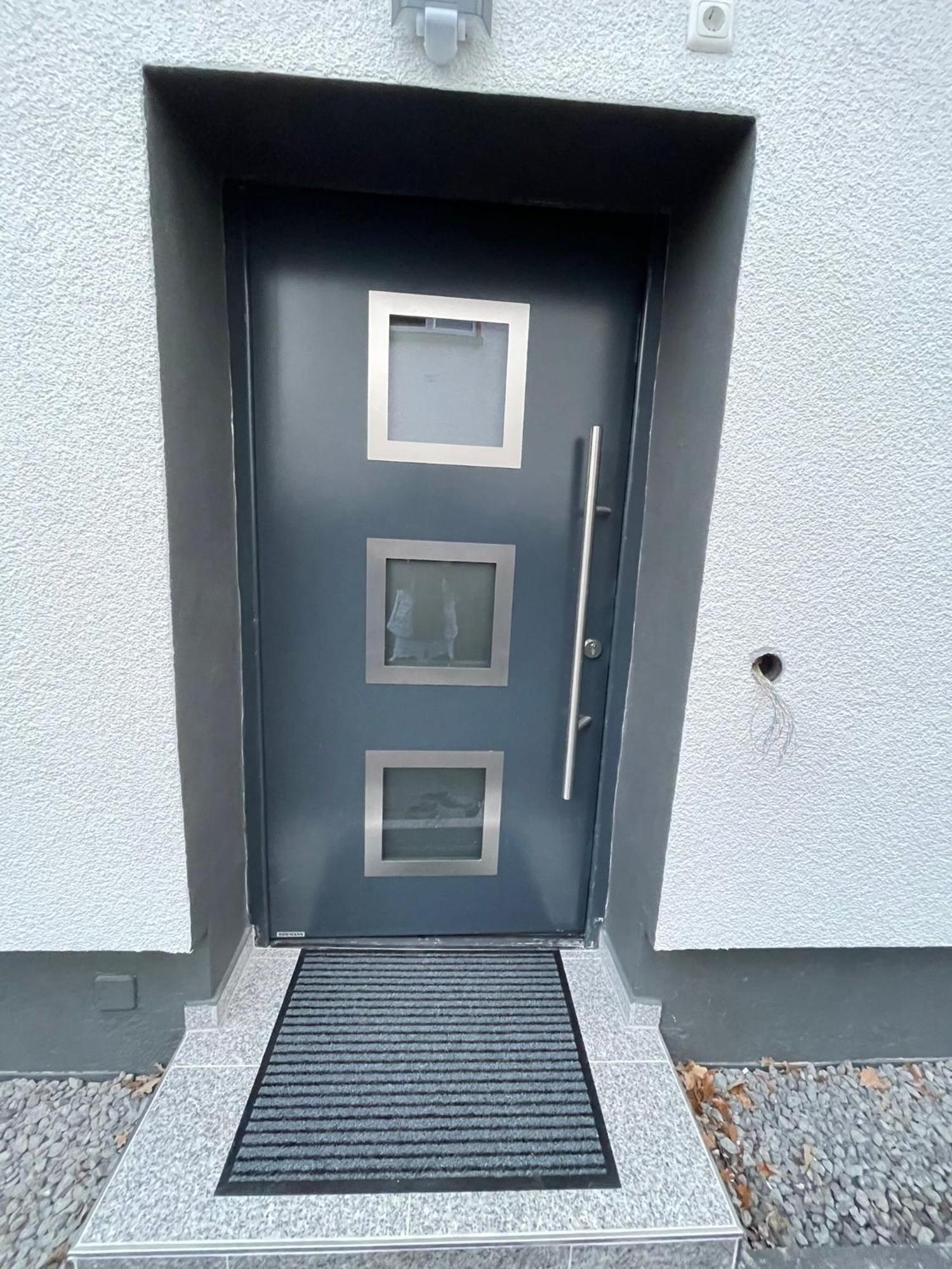 Luis Ruesselsheim O1 Homestay Hassloch (Hessen)
